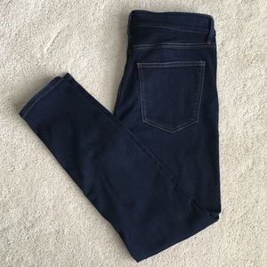 Ann Taylor the Skinny Curvy Fit Jeans- size 8